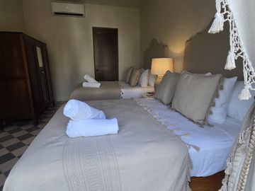 CASONA EN VENTA A 300 METROS DE PASEO MONTEJO MÉRIDA YUCATÁN
