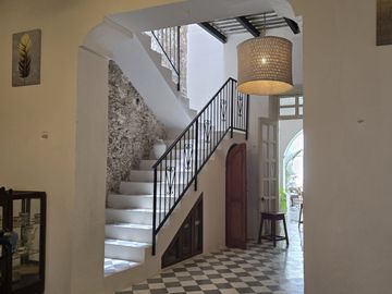 CASONA EN VENTA A 300 METROS DE PASEO MONTEJO MÉRIDA YUCATÁN