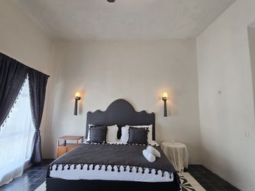 CASONA EN VENTA A 300 METROS DE PASEO MONTEJO MÉRIDA YUCATÁN