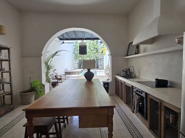 CASONA EN VENTA A 300 METROS DE PASEO MONTEJO MÉRIDA YUCATÁN