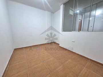 VENTA DE DEPARTAMENTO EN TERCER PISO EN EL CENTRO DE CHICLAYO