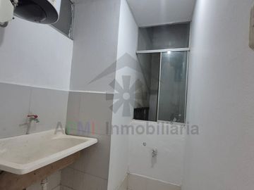 VENTA DE DEPARTAMENTO EN TERCER PISO EN EL CENTRO DE CHICLAYO