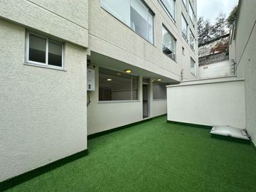 VENTA AMPLIO Y EXCLUSIVO DEPARTAMENTO con Vista y Terraza Privada 1er Piso📍 Sector  Bellavista