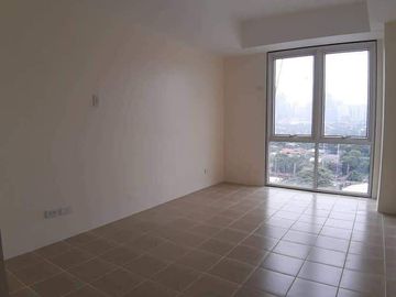 Non-Vat Studio Unit in Pasig Kasara Urban Resort Residences Rent to Own Condo For Sale Cash Payment