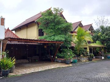 Rumah Mewah dan Adem di Perumahan Merapi View