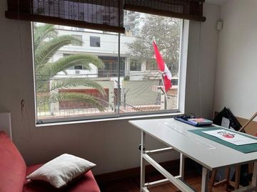 CASA REMODELADA EN LA AURORA