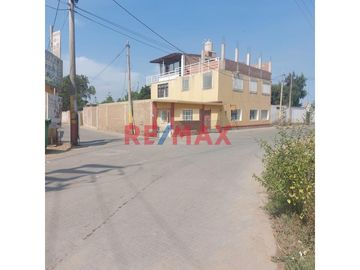 Vendo Terreno De 195 M² Con Ubicación Privilegiada En La Campiña De Moche - $ 23,200 (Super Negociable)