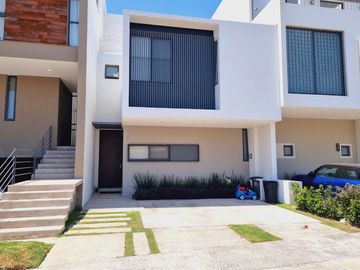 Casa en Venta Paraje, Tlajomulco de Zúñiga