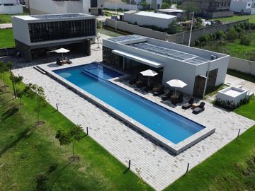 Casa en Venta Paraje, Tlajomulco de Zúñiga