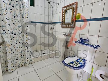 Casa Con Amplio Terreno en Comuna El Bosque