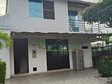 Vendemos casa - local en el condominio Mangos  IV de Flandes.
