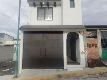 VENTA CASA EN CAMPESTRE TARÍMBARO, MICH $1,435,000