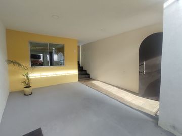 VENTA CASA EN CAMPESTRE TARÍMBARO, MICH $1,435,000