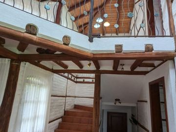 CASA DE RENTA 3 DORMITORIOS URBANIZACION CLUB LOS CHILLOS