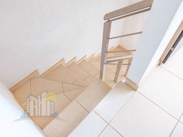 Casa en venta en Treboles Frente A Parque Hab en planta Baja y Baño completo