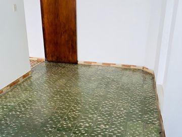 🏡 ¡Gran Oportunidad En El Rímac! 🏡 Departamento En Venta 2Do Piso- ¡Ideal Para Inversión O Gran Familia!