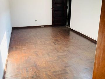 🏡 ¡Gran Oportunidad En El Rímac! 🏡 Departamento En Venta 2Do Piso- ¡Ideal Para Inversión O Gran Familia!