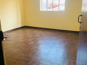 🏡 ¡Gran Oportunidad En El Rímac! 🏡 Departamento En Venta 2Do Piso- ¡Ideal Para Inversión O Gran Familia!