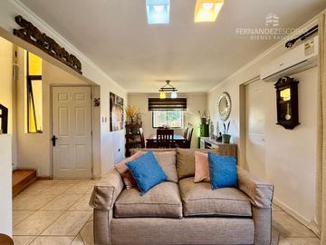 LOS ANDES - VENDE CASA DOS PISOS 3D 2B 2E - COND. TRASANDINO