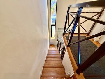 LOS ANDES - VENDE CASA DOS PISOS 3D 2B 2E - COND. TRASANDINO