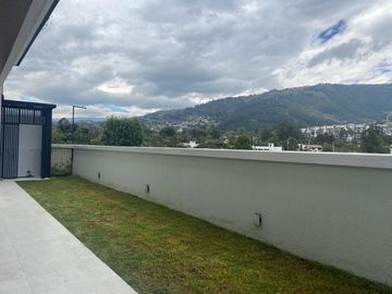 Departamento por Estrenar de Renta en Tumbaco Sector Intervalles , Pb, Jardín, vista al Ilaló.