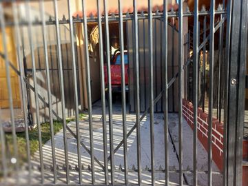 VENDO CASA 2 PISOS VILLA LOS CASTAÑOS MAIPU