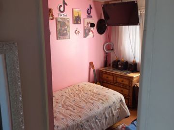 VENDO CASA 2 PISOS VILLA LOS CASTAÑOS MAIPU