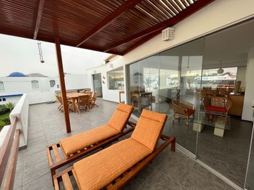 Venta Casa en Playa Las Lagunas de Puerto Viejo con Piscina y 5 Dormitorios