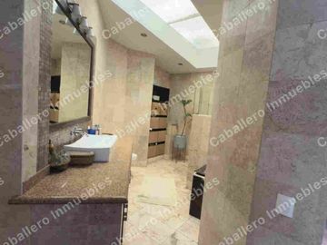 CASA EN VENTA SOLARES, Coto 5