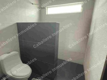 CASA EN VENTA SOLARES, Coto 5