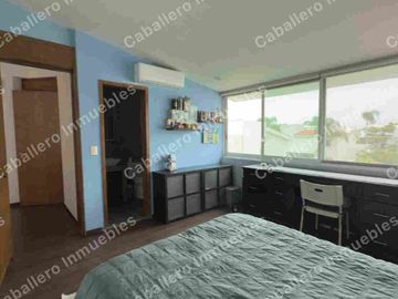CASA EN VENTA SOLARES, Coto 5