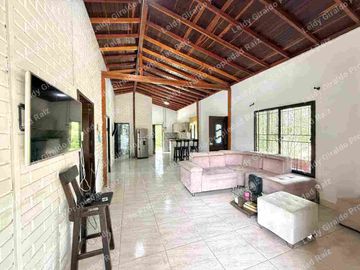 Venta de Casa Campestre en Combia Pereira