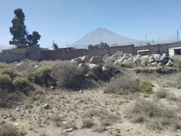 Vendo terreno industrial de 1,000m2 cerca av. 54 cerro colorado