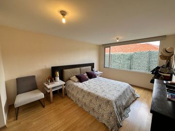 Casa de Venta Cumbaya cerca al Reservorio
