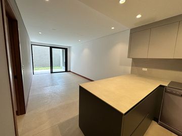 Departamento 2 habitaciones con Jardín de Venta Tumbaco Ruta Viva