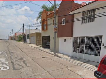 CASA EN VENTA BENITO JUÀREZ 690 LA PIEDAD CABADAS LA PIEDAD MICHOACÀN MÈXICO RECUP BANC