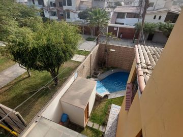 VENDO LINDA CASA EN SURCO