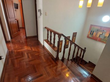 VENDO LINDA CASA EN SURCO