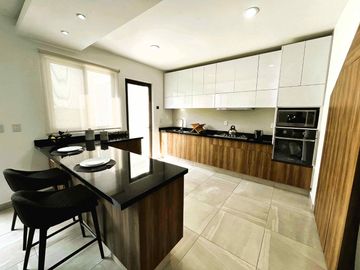 Casa en venta en Zibatá, Querétaro