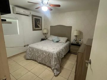 Departamento en venta en Las Quintas BR56