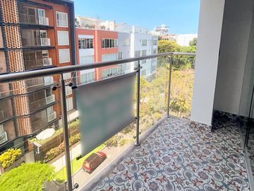 Departamento de Lujo C/vista Lateral a Parque Melitón Porras, 2 Cocheras