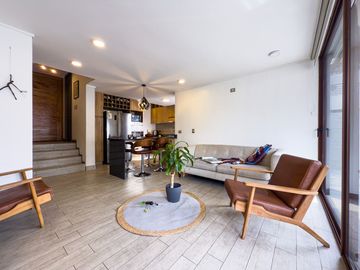 Townhouse impecable 3D y 4B en Chicureo