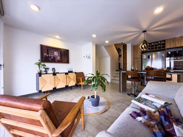 Townhouse impecable 3D y 4B en Chicureo
