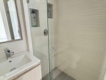 VENTA DE APARTAMENTO EN LA LOMA DE SAN JULIÁN – POBLADO, MEDELLÍN