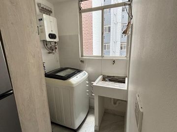 VENTA DE APARTAMENTO EN LA LOMA DE SAN JULIÁN – POBLADO, MEDELLÍN