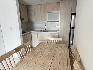 VENTA DE APARTAMENTO EN LA LOMA DE SAN JULIÁN – POBLADO, MEDELLÍN