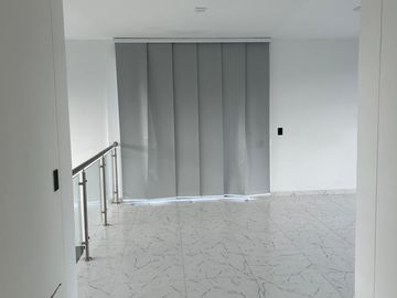 Renta Casa Campestre dos niveles en Exclusivo Condominio Cerritos