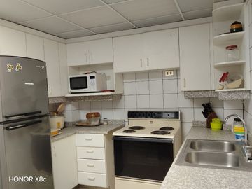 @En Venta Amplio Apartamento Frente al Malecón de Salinas