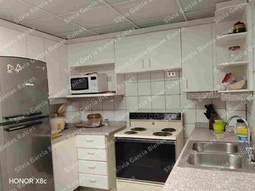 @En Venta Amplio Apartamento Frente al Malecón de Salinas