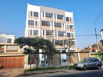 VENTA de DPTOS. en SAN BORJA - Urb. Córpac. ESTRENO